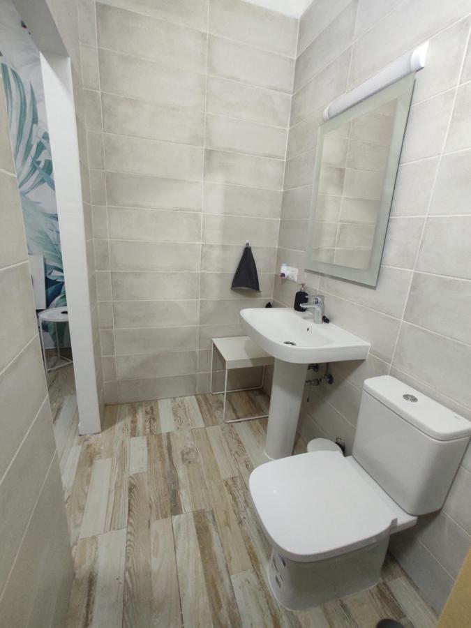 Habitacion Cactus, Entrada Privada Y Bano Privado En Suite By Flamingo House, No Fumadores Arrecife  Exteriör bild